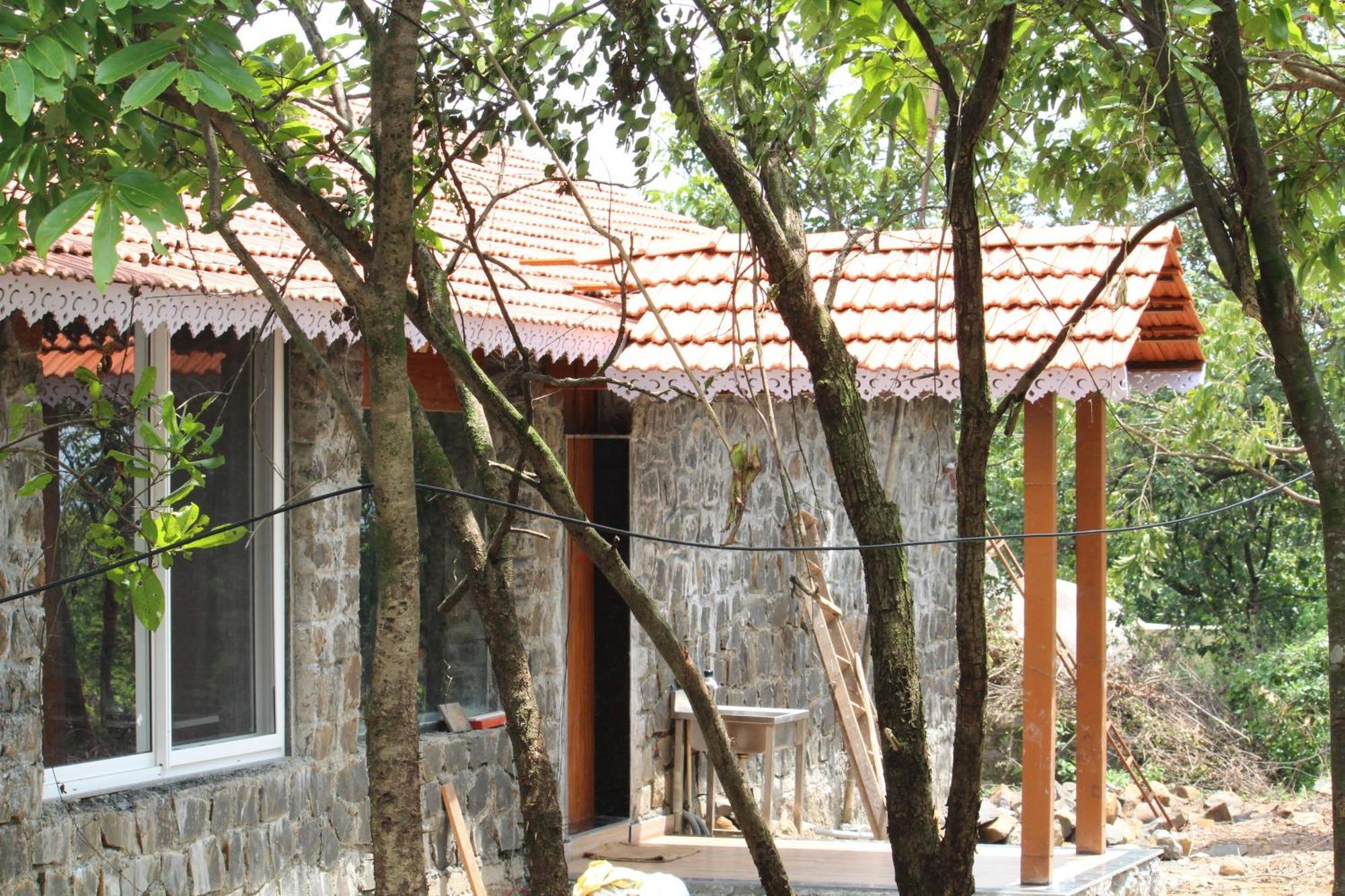 Eshi Resorts And Restaurant - Bhimashankars Jungle Luxury Resort Taleghar Ngoại thất bức ảnh